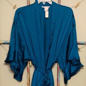 Victoria’s Secret Teal Silk Robe M/L **NEW** with tags